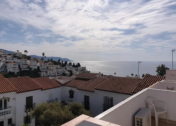 Hacienda 36 Menyber Semesterbostad *