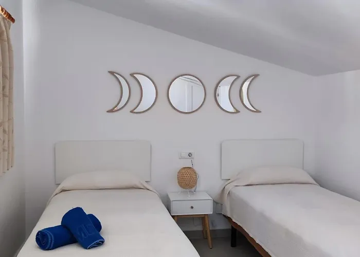 Hacienda 36 Menyber Nerja