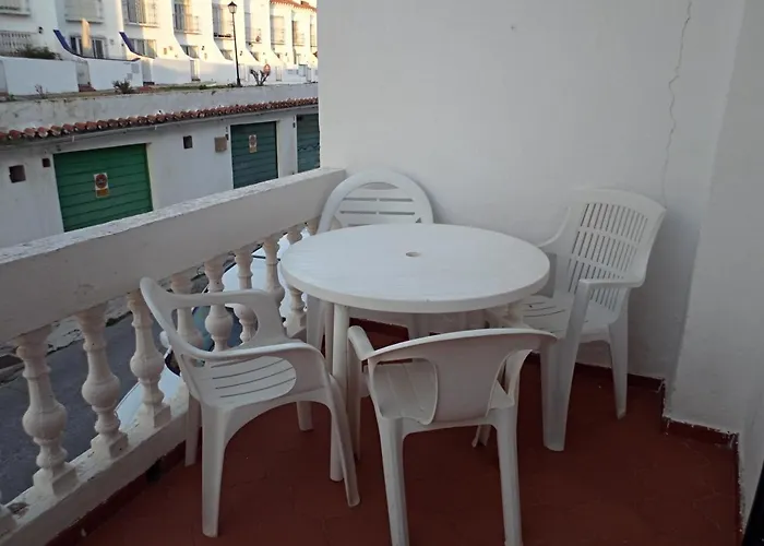 Hacienda 36 Menyber * Nerja