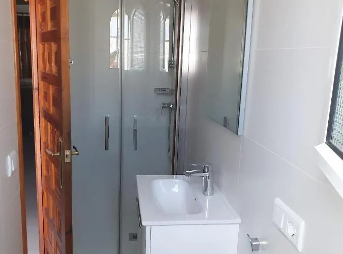 Hacienda 36 Menyber 別荘